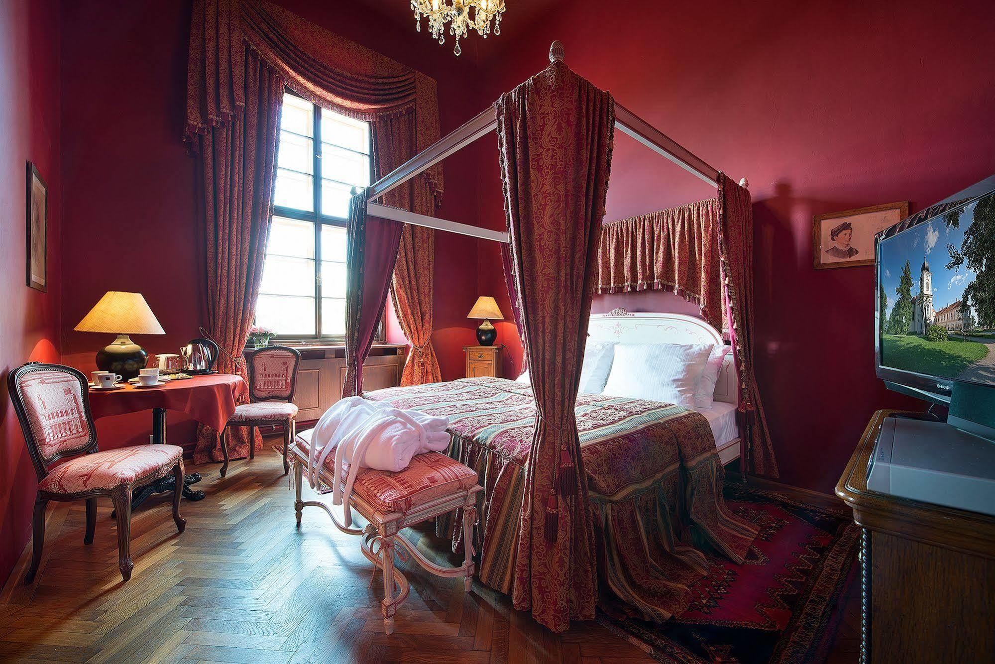 Chateau Loucen Garden Retreat Zewnętrze zdjęcie